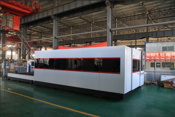 Fully protection cover metal plate laser cutting machine